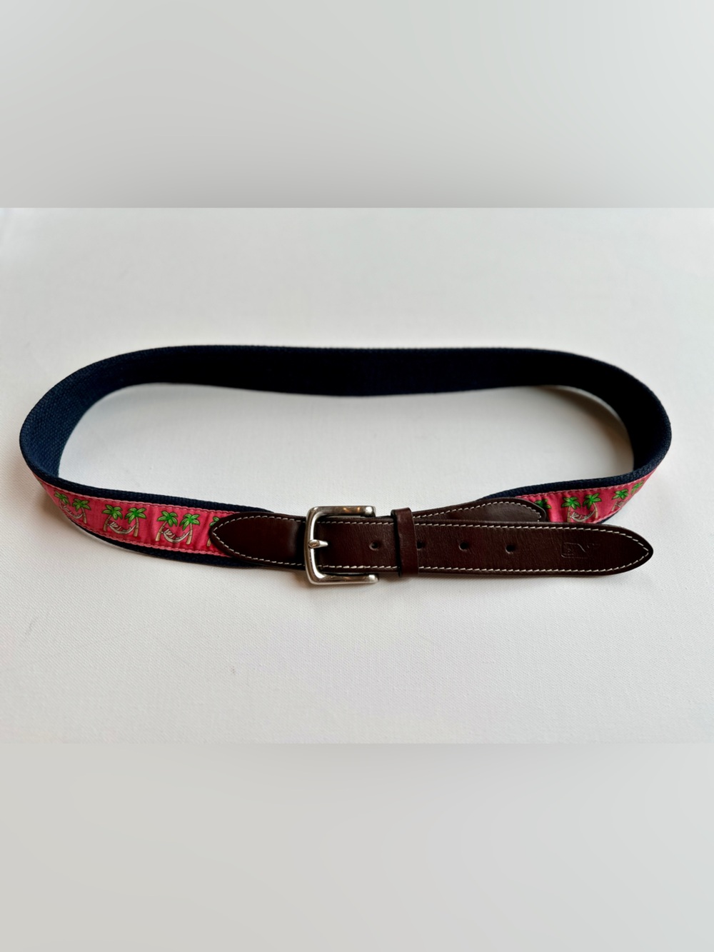 Vineyard Vines Men's Navy and Pink Mai Tai Santa Christmas Belt size 36 - Picture 5 of 9